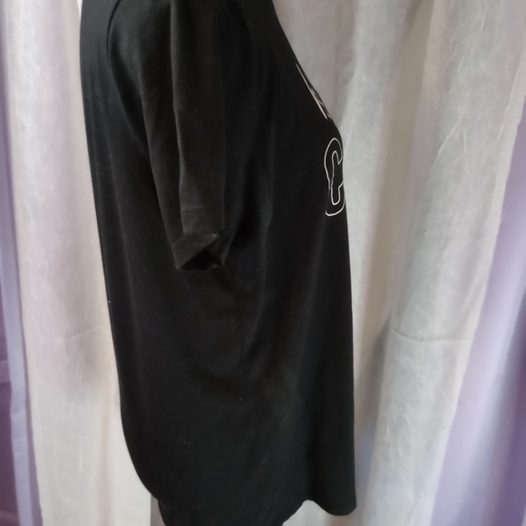 Torrid slim fit black with white "Happy Camper" graphics t-shirt size large - Picture 3 of 7